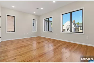 412 Cross Street, Harrison, NJ 07029 - Photo 10