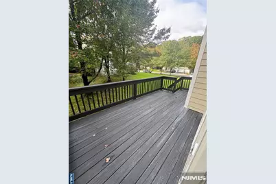 21 Spring Hollow Road, Old Tappan, NJ 07675 - Photo 8