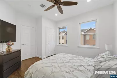 620 38th Street 205 #205, Union City, NJ 07087 - Photo 16