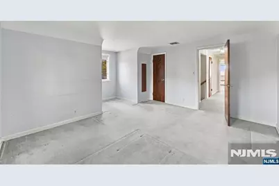 691 Cooper Avenue, Oradell, NJ 07649 - Photo 24
