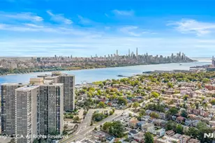 200 Winston Dr 718, Cliffside Park, NJ 07010 - Photo 1