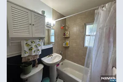 81 Ivanhoe Terrace, Bloomfield, NJ 07003 - Photo 10