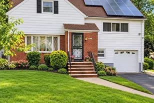 193 Intervale Rd, Teaneck Township, NJ 07666 - Photo 1