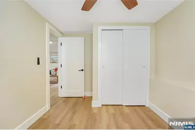 26 Pavonia Avenue, Emerson, NJ 07630 - Photo 24