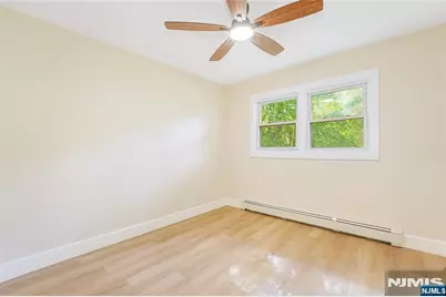 26 Pavonia Avenue, Emerson, NJ 07630 - Photo 14
