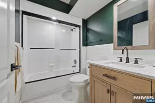105 Roseland Ave 1501, Caldwell, NJ 07006 - Photo 12