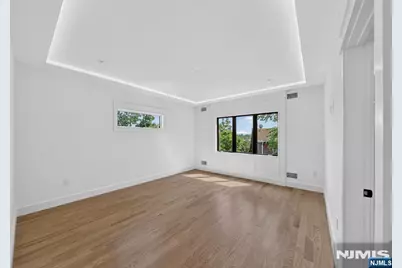 122 Edsall Avenue, Palisades Park, NJ 07650 - Photo 36