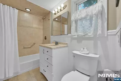 292 Kensington Road, River Edge, NJ 07661 - Photo 28