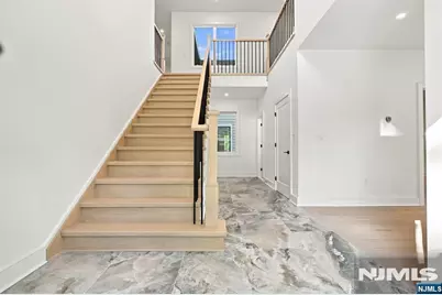 82 Benton Road, Paramus, NJ 07652 - Photo 28