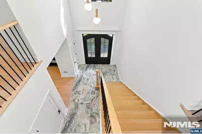 82 Benton Road, Paramus, NJ 07652 - Photo 26