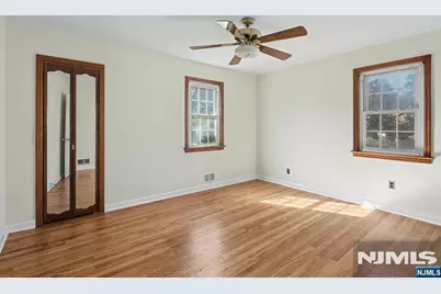 213 Baldwin Avenue, New Milford, NJ 07646 - Photo 12