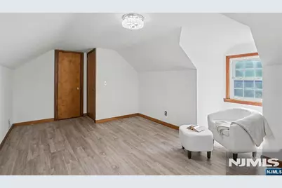 213 Baldwin Avenue, New Milford, NJ 07646 - Photo 18