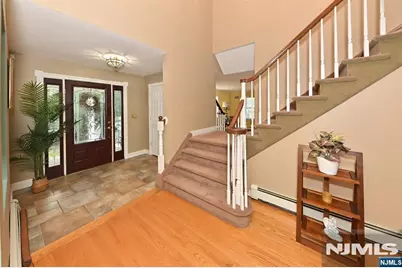 176 Werimus Road, Woodcliff Lake, NJ 07677 - Photo 4