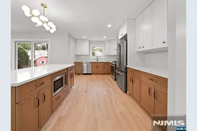 721 Schaefer Avenue, Oradell, NJ 07649 - Photo 8