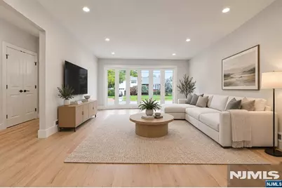 721 Schaefer Avenue, Oradell, NJ 07649 - Photo 2