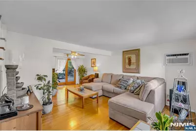 228 Washington Avenue, Elmwood Park, NJ 07407 - Photo 2