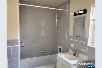 201 Fort Lee Road D #D, Leonia, NJ 07605 - Photo 8