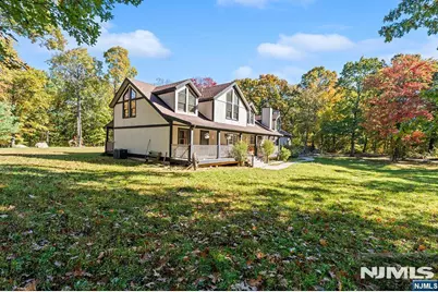 30 Snow Mountain Avenue, Mahwah, NJ 07430 - Photo 4