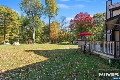 30 Snow Mountain Avenue, Mahwah, NJ 07430 - Photo 14