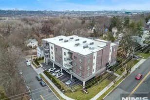 227 Teaneck Road 403, Teaneck Township, NJ 07666 - Photo 1