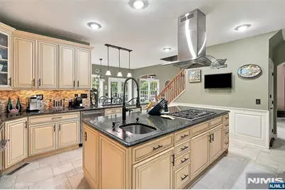 21 Pine Hill Road, Mahwah, NJ 07430 - Photo 14