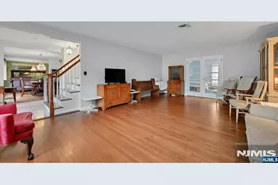 677 Taylor Avenue, Oradell, NJ 07649 - Photo 10