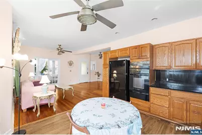 21 Hackett Place, Rutherford, NJ 07070 - Photo 8