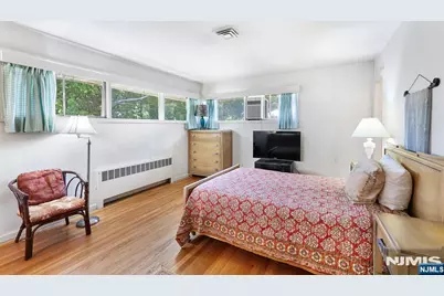 11 Hamilton Drive, North Caldwell, NJ 07006 - Photo 12