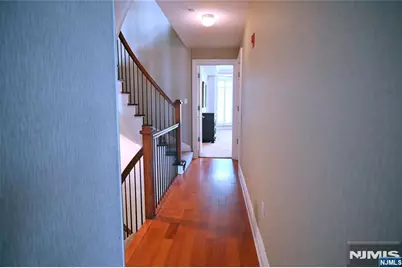 4 Henley Place 4 #4, Weehawken, NJ 07086 - Photo 18