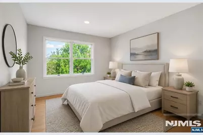 477 Undercliff Avenue, Edgewater, NJ 07020 - Photo 20