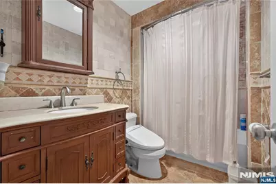 76 Parson Road, Clifton, NJ 07012 - Photo 20