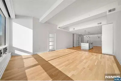 9 Somerset Lane 507 #507, Edgewater, NJ 07020 - Photo 12