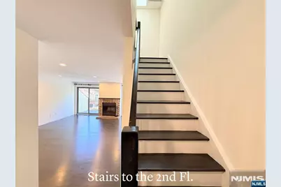 1537 John Street 7 #7, Fort Lee, NJ 07024 - Photo 6
