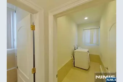 131 Elm Street, Tenafly, NJ 07670 - Photo 10