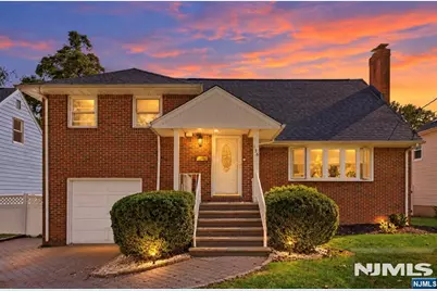 136 Van Buskirk Road, Teaneck Township, NJ 07666 - Photo 46