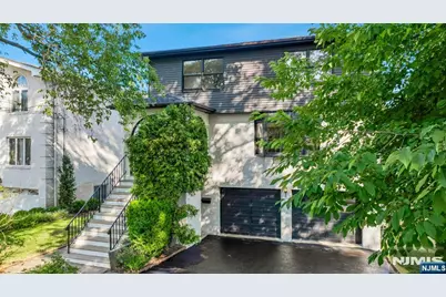 468 Morse Avenue, Ridgefield, NJ 07657 - Photo 2