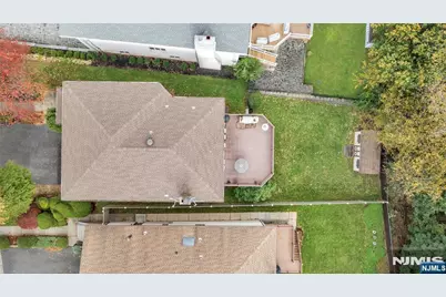 468 Morse Avenue, Ridgefield, NJ 07657 - Photo 38