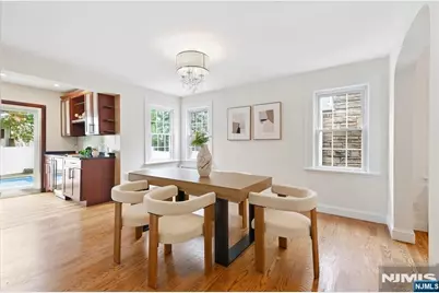 473 Oakdene Avenue, Cliffside Park, NJ 07010 - Photo 12