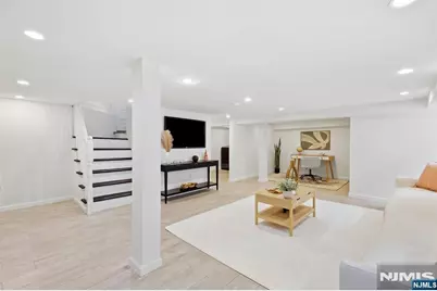 473 Oakdene Avenue, Cliffside Park, NJ 07010 - Photo 30