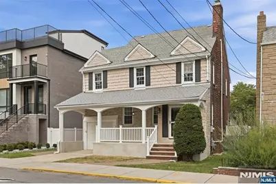 473 Oakdene Avenue, Cliffside Park, NJ 07010 - Photo 4