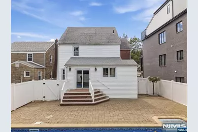 473 Oakdene Avenue, Cliffside Park, NJ 07010 - Photo 36