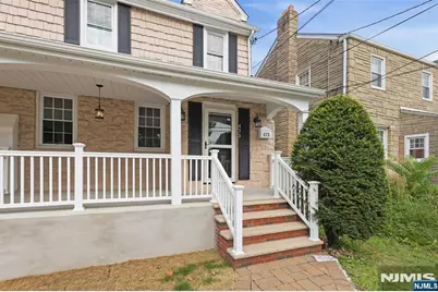 473 Oakdene Avenue, Cliffside Park, NJ 07010 - Photo 6