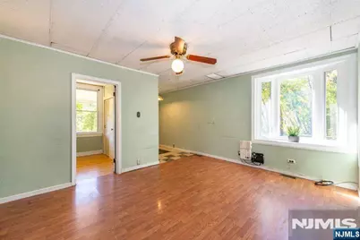 18 Riverside Drive, Oakland, NJ 07436 - Photo 4