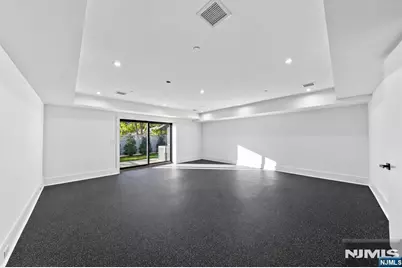 1473 Anderson Avenue, Fort Lee, NJ 07024 - Photo 44