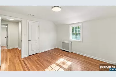 16 Hillcrest Road, Tenafly, NJ 07670 - Photo 18