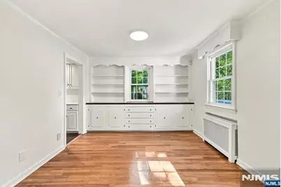 16 Hillcrest Road, Tenafly, NJ 07670 - Photo 6