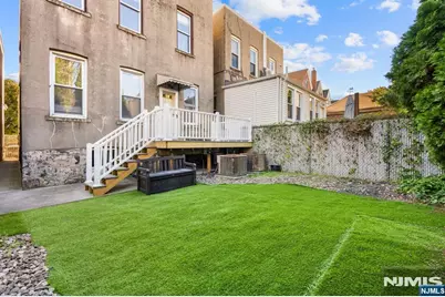 114 Shippen Street, Weehawken, NJ 07086 - Photo 30