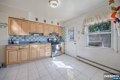 208 Washington Street, Northvale, NJ 07647 - Photo 8