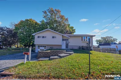 208 Washington Street, Northvale, NJ 07647 - Photo 2