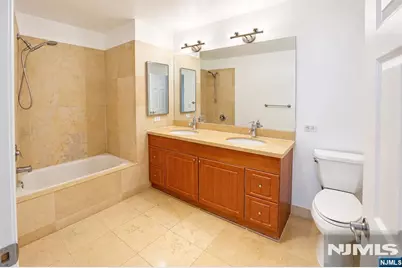 3203 City Place 3203 #3203, Edgewater, NJ 07020 - Photo 10